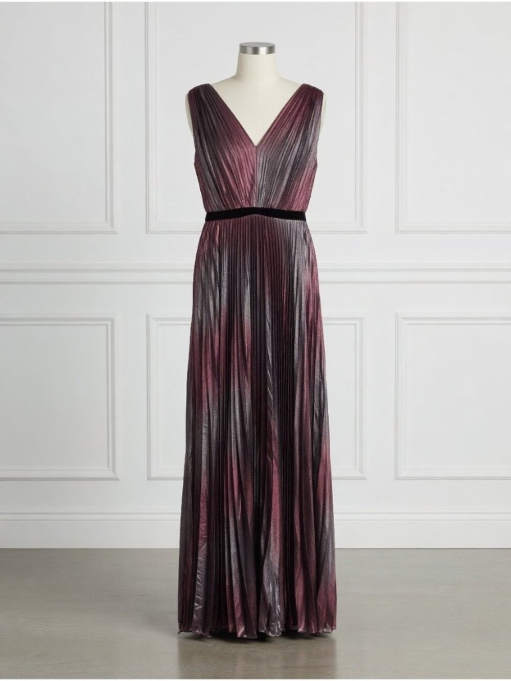 NWT BCBG MaxAzria Violet Gown in Metallic Gunmetal Pleated Foiled Maxi Dress M